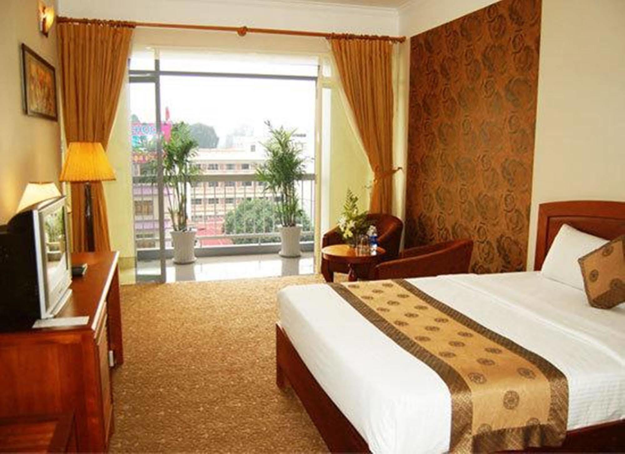 Guest House 165 Ho Chi Minh City Exterior photo